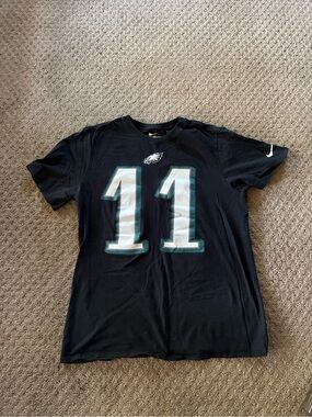 Nike Men’s Philadelphia Eagles Wentz 11 T-Shirt